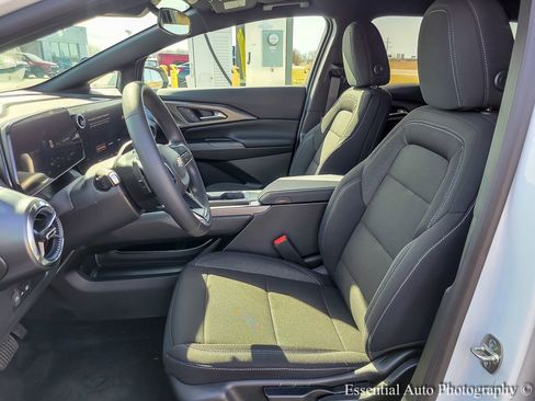 New 2026 Chevrolet Equinox EV LT FWD image 8