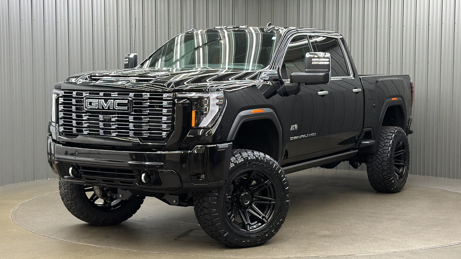 Used 2026 GMC Sierra 2500 Denali Ultimate w/ Max Trailering Package AWD/4WD image 1