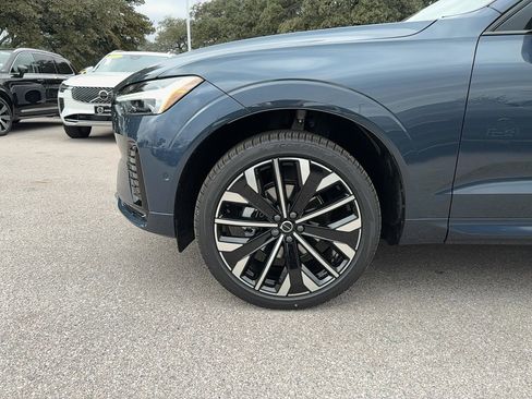 New 2026 Volvo XC60 B5 Ultra w/ Protection Package Premier AWD/4WD image 10