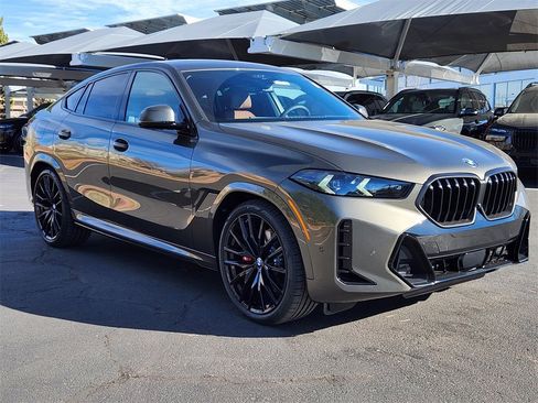 New 2026 BMW X6 xDrive40i image 5