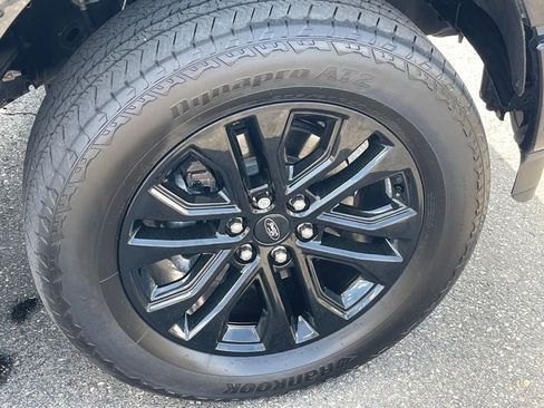 Used 2024 Ford F150 Lariat w/ Equipment Group 502A High image 30