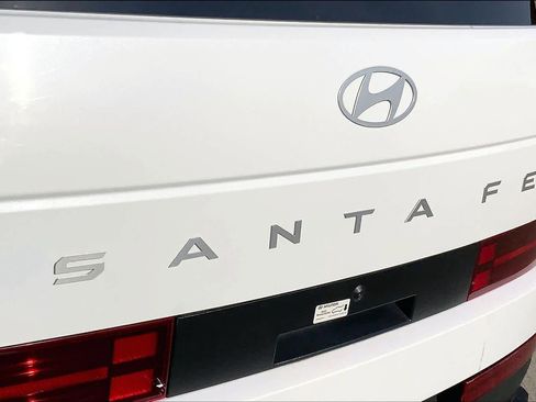 Used 2025 Hyundai Santa Fe SEL image 10