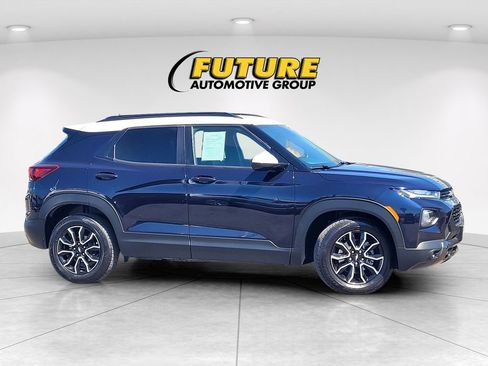 Certified 2021 Chevrolet TrailBlazer ACTIV w/ Convenience Package FWD image 3