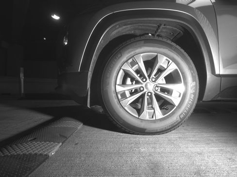 Used 2025 Chevrolet Equinox LT image 12