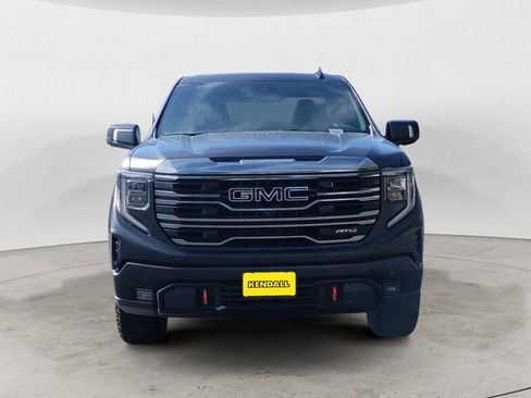 Used 2024 GMC Sierra 1500 AT4 w/ Technology Package image 8