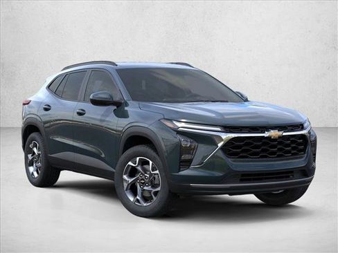 New 2026 Chevrolet Trax LT w/ Driver Confidence Package image 7