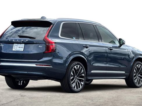 New 2026 Volvo XC90 B6 Plus w/ Protection Package Premier image 2