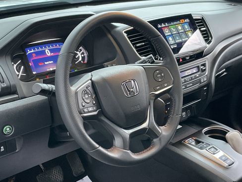 Used 2022 Honda Passport TrailSport image 30