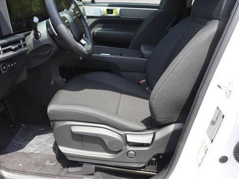 New 2026 Hyundai Santa Fe SE AWD/4WD image 11