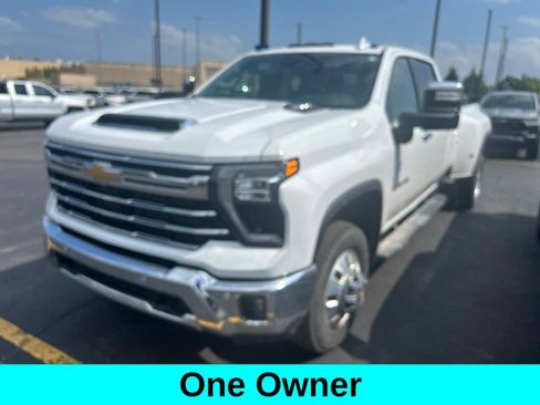 Used 2024 Chevrolet Silverado 3500 LTZ w/ LTZ Plus Package AWD/4WD image 1