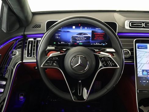 New 2026 Mercedes-Benz S 580e 4MATIC Sedan image 3