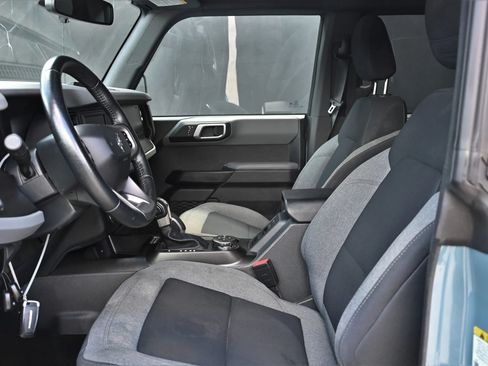 Used 2023 Ford Bronco Big Bend w/ Sasquatch Package AWD/4WD image 23
