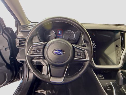 Used 2022 Subaru Outback Premium AWD/4WD image 13