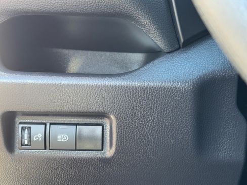 Certified 2025 Toyota RAV4 LE image 29