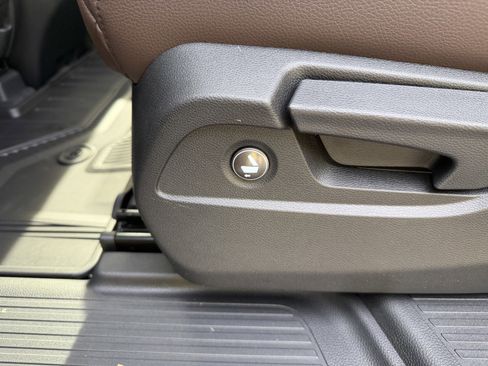 New 2026 Honda Pilot Touring image 12