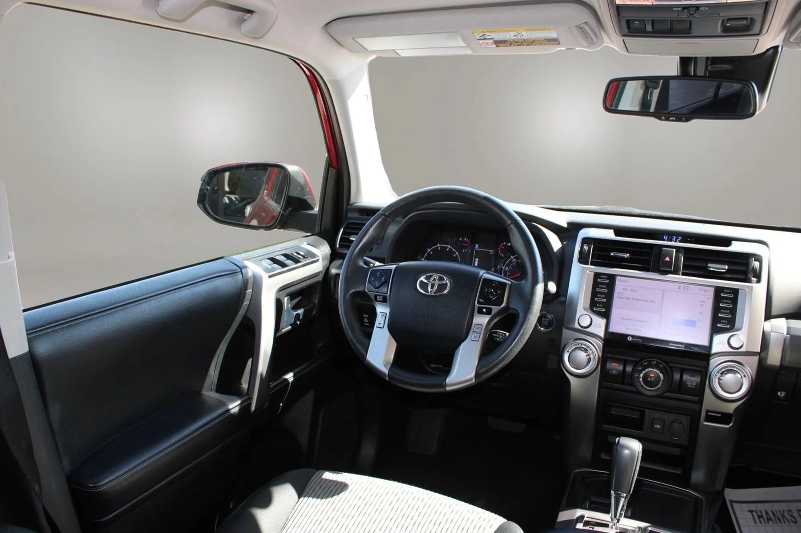 Used 2024 Toyota 4Runner SR5 RWD image 21