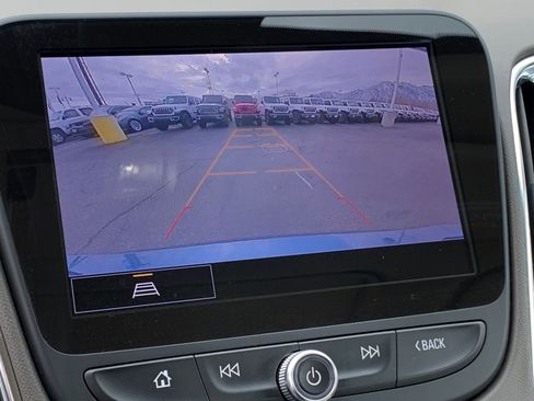 Used 2024 Chevrolet Malibu LT image 17