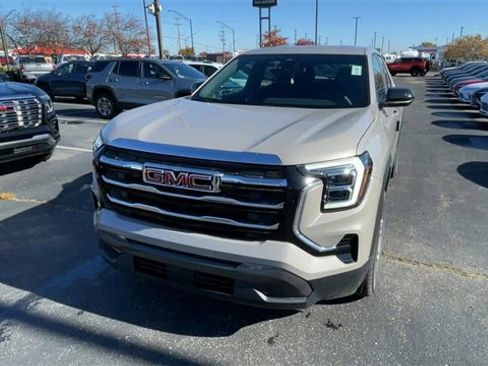 New 2026 GMC Terrain Elevation w/ LPO, Floor Liner Package image 5