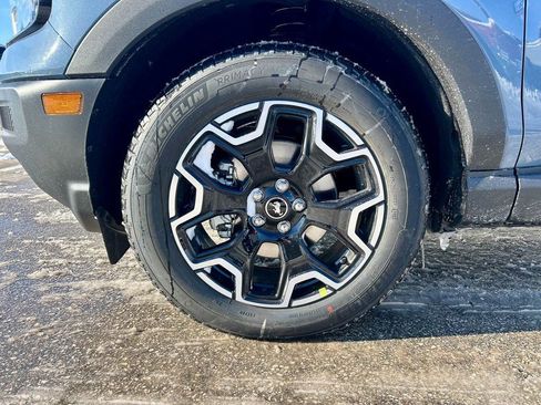 New 2025 Ford Bronco Sport Outer Banks AWD/4WD image 32