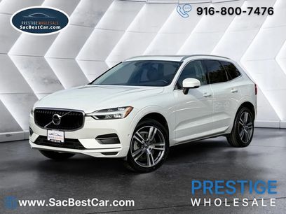 Used 2018 Volvo XC60 T6 Momentum w/ Convenience Package