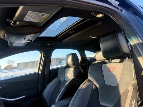 Used 2013 Ford Focus ST image 22