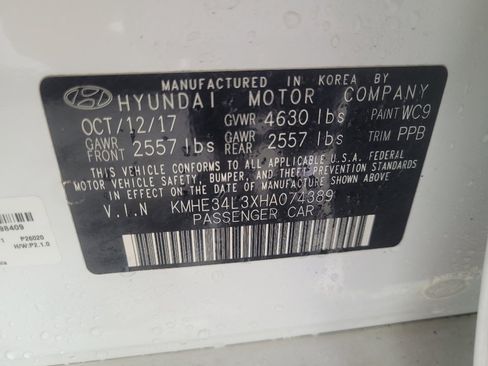 Used 2017 Hyundai Sonata Limited w/ Ultimate Package 02 FWD image 33