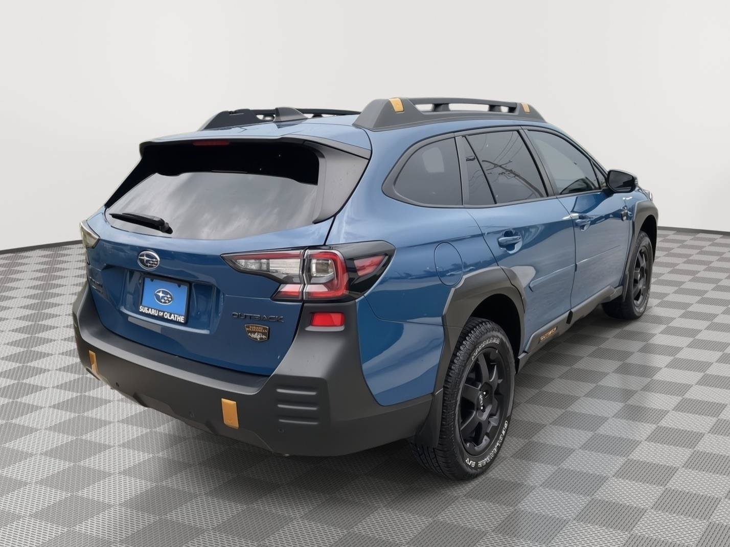 Certified 2025 Subaru Outback Wilderness AWD/4WD image 15