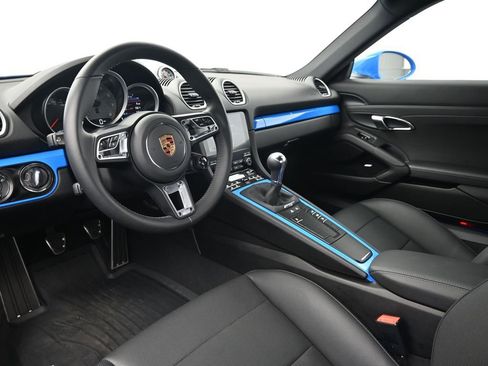 Certified 2025 Porsche 718 Cayman S image 4