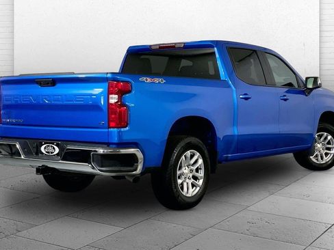 Used 2025 Chevrolet Silverado 1500 LT AWD/4WD image 13