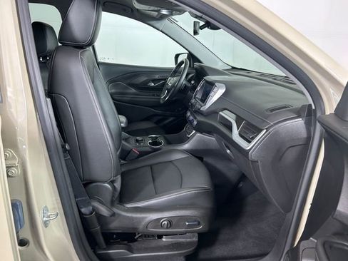 Used 2023 GMC Terrain SLT w/ Elevation Edition image 29