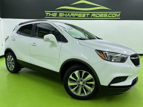 Used 2019 Buick Encore Preferred FWD image 1