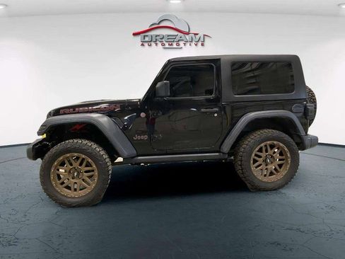 Used 2018 Jeep Wrangler Rubicon AWD/4WD image 14