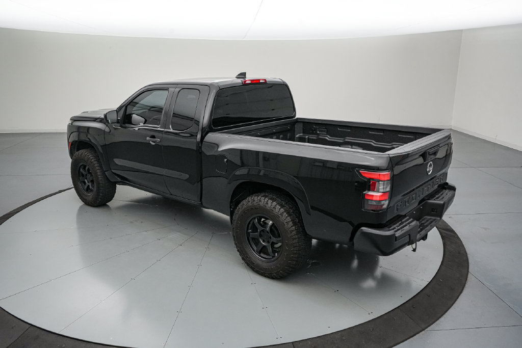 Used 2022 Nissan Frontier S RWD image 7