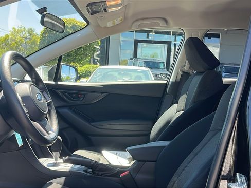 Used 2018 Subaru Crosstrek 2.0i AWD/4WD image 10