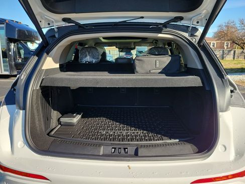 New 2026 Lincoln Corsair Premiere image 10