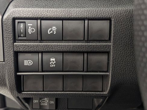 New 2025 Toyota Tacoma SR image 14