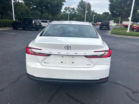 Used 2025 Toyota Camry LE FWD image 5