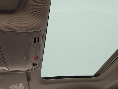 New 2026 Volkswagen Jetta SE FWD image 17