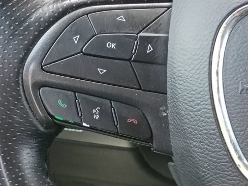 Used 2019 Dodge Durango GT AWD/4WD image 25