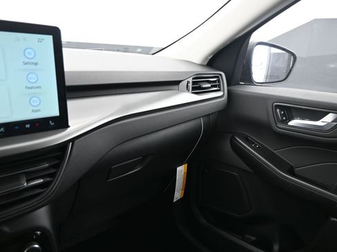 New 2026 Ford Escape SE image 30