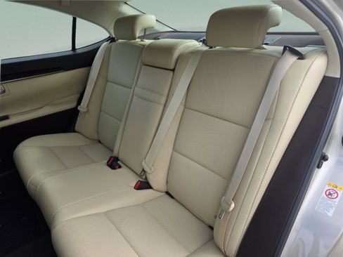 Used 2017 Lexus ES 350 image 22