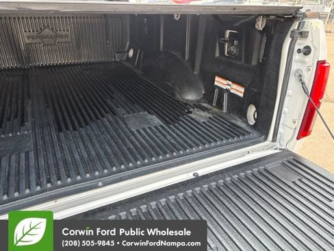 Used 2019 Ford F150 Lariat AWD/4WD image 29