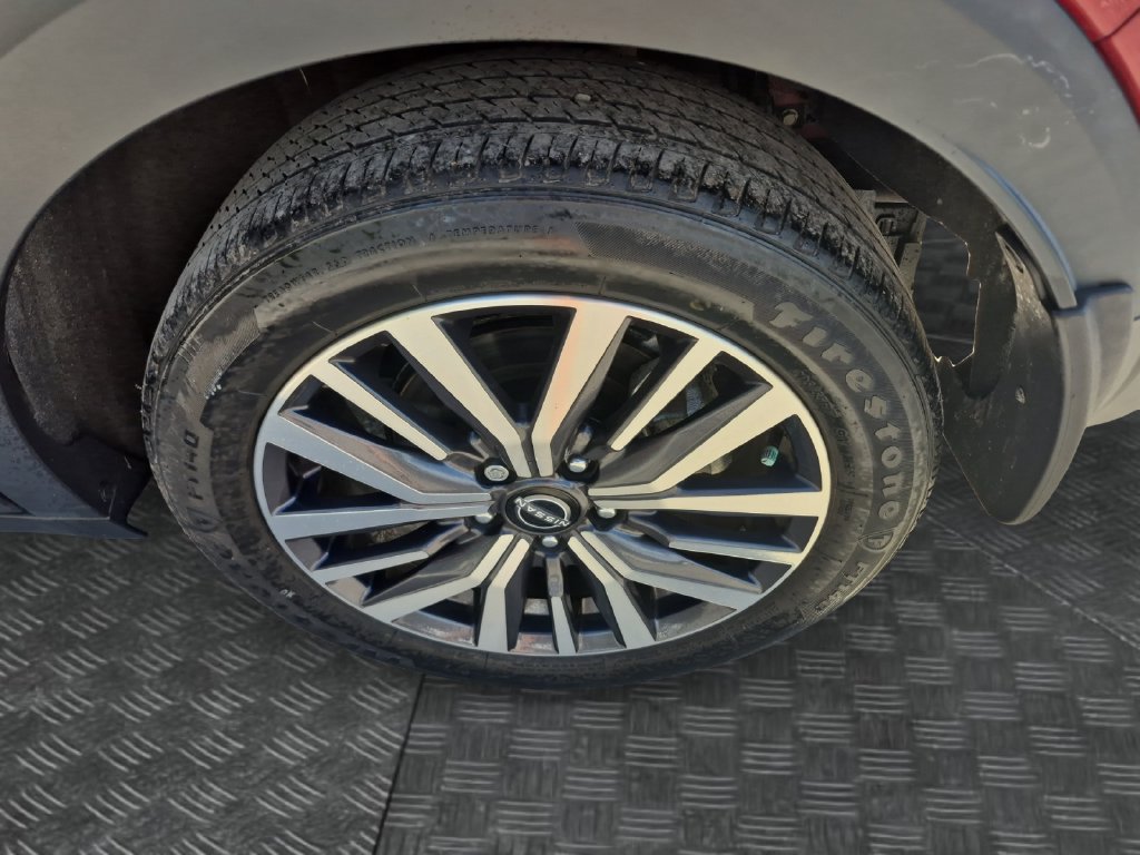 Used 2022 Nissan Kicks SV FWD image 14