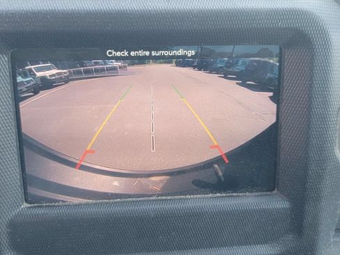Used 2018 Jeep Wrangler Unlimited Sahara AWD/4WD image 36