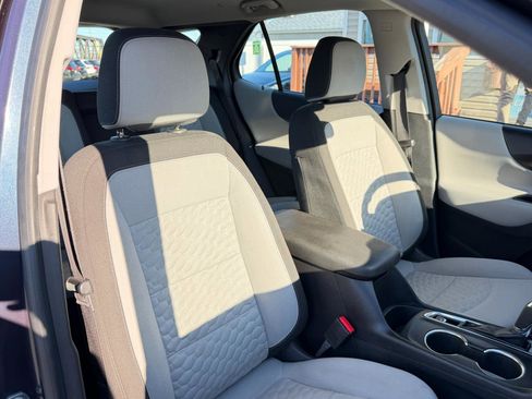 Used 2019 Chevrolet Equinox LS image 44