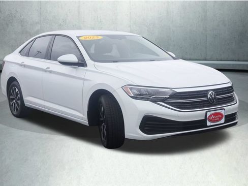 Used 2023 Volkswagen Jetta S FWD image 7