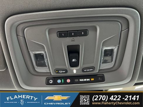 Used 2025 Chevrolet Silverado 2500 LT AWD/4WD image 35