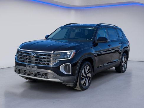 Used 2025 Volkswagen Atlas SE image 5