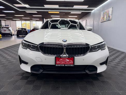 Used 2020 BMW 330i Sedan w/ Convenience Package RWD image 4