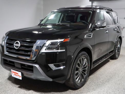 Used 2023 Nissan Armada Platinum w/ Cargo Package image 37